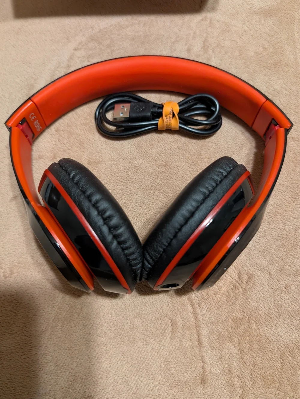 Wireless Foldable Headphones in Red & Black NWOT